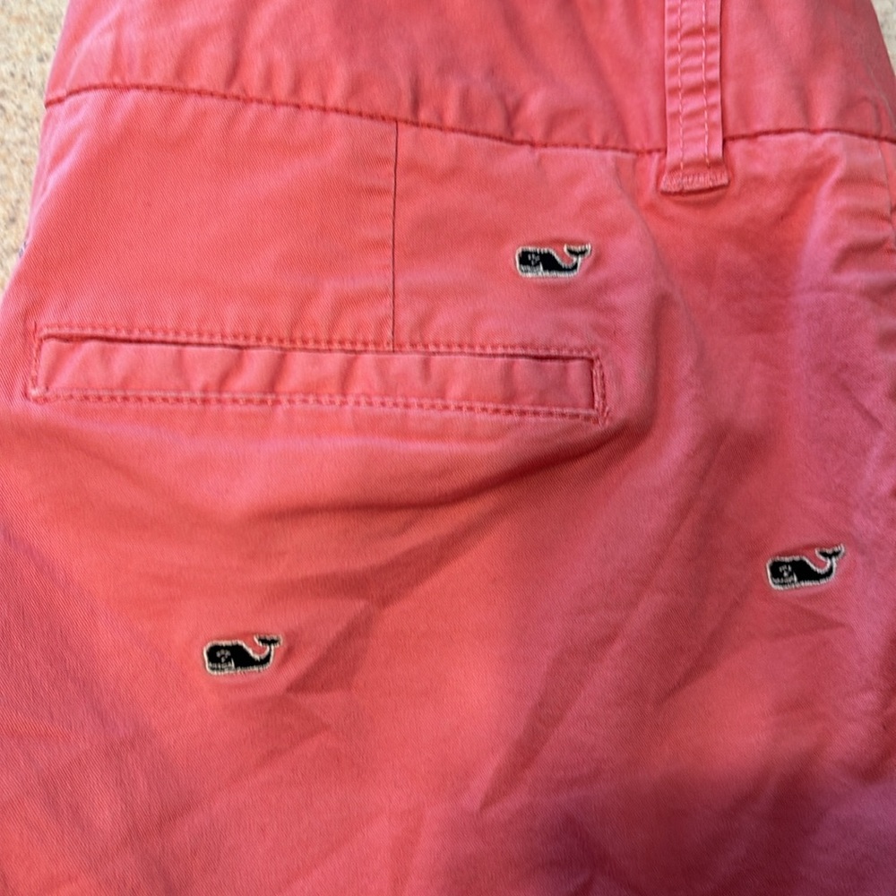 Vineyard Vines short size 2 - Picture 7 of 8